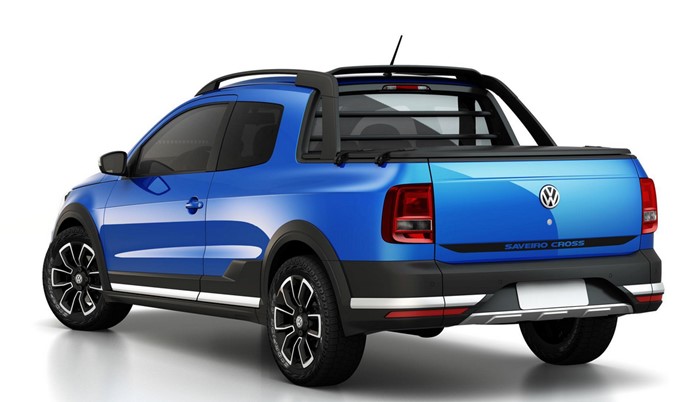 nova vw saveiro cross 2017 traseira