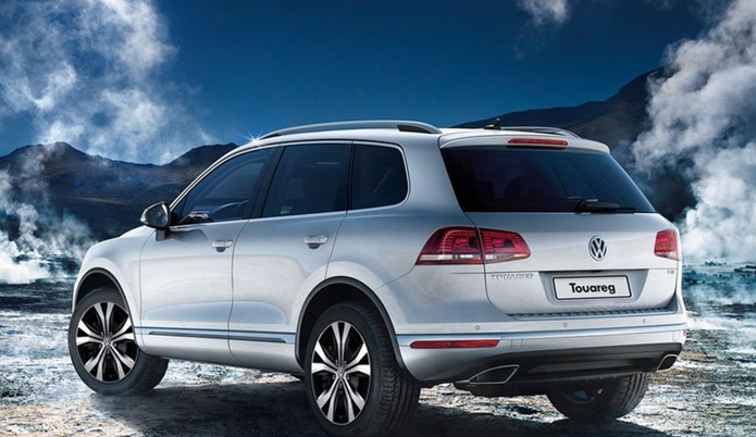 novo vw touareg 2015 traseira