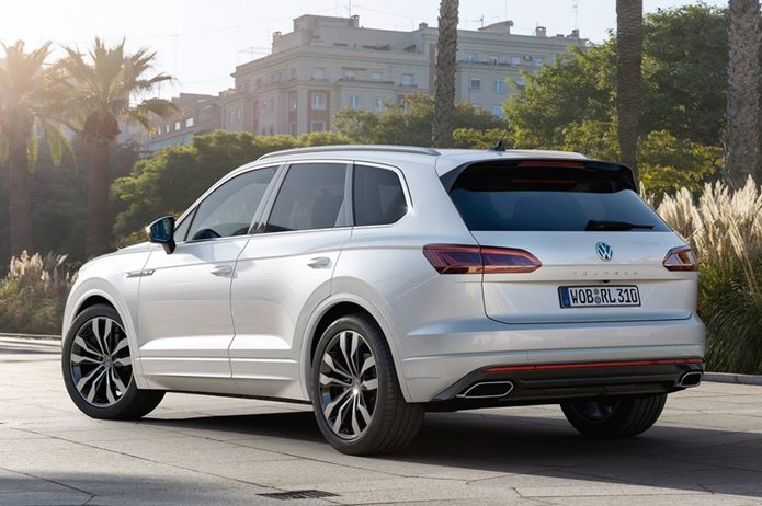 vw touareg 2019 traseira