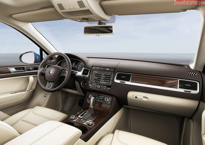 interior volkswagen touareg 2015