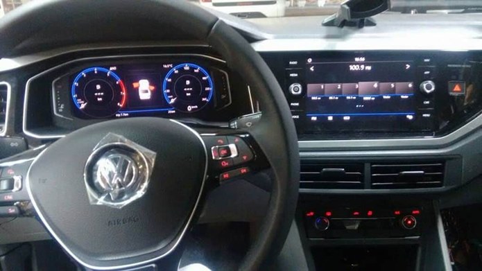 vw virtus interior painel