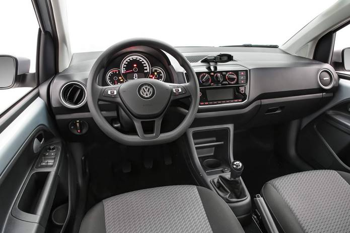 vw up 2020 connect interior painel