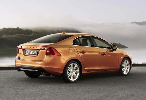 volvo s60 2011 traseira