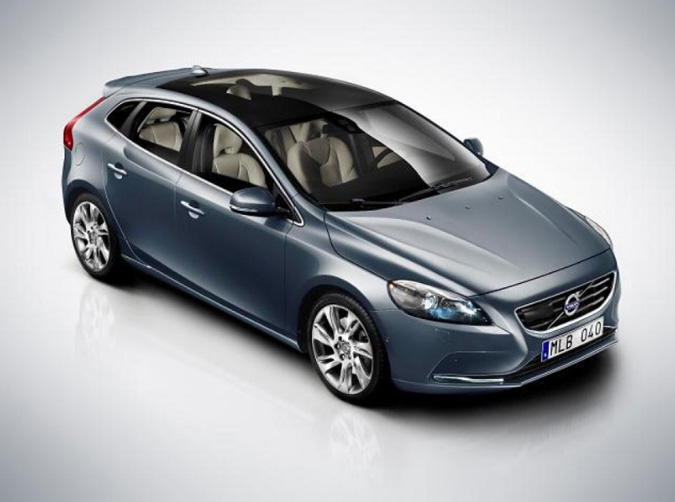 volvo v40