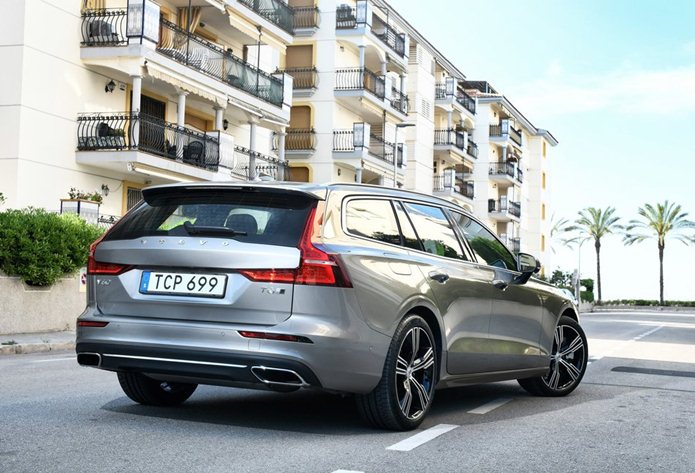 volvo v60 2019