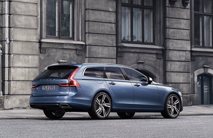 volvo v90 estate r design