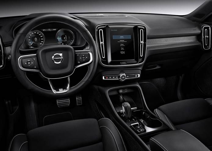 volvo xc40 2020 interior