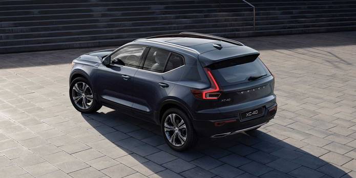 volvo xc40 t4 inscription 2020 traseira