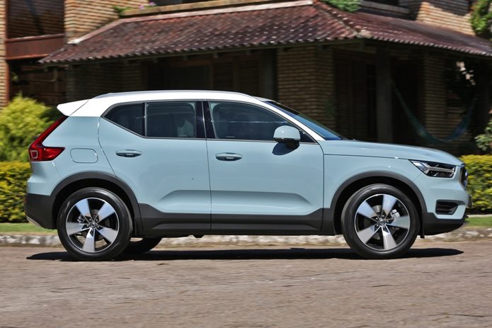 volvo xc40