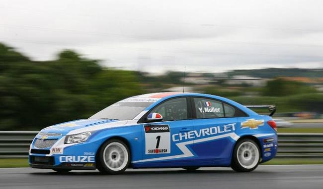 yvan muller chevrolet cruze wtcc curitiba 2011