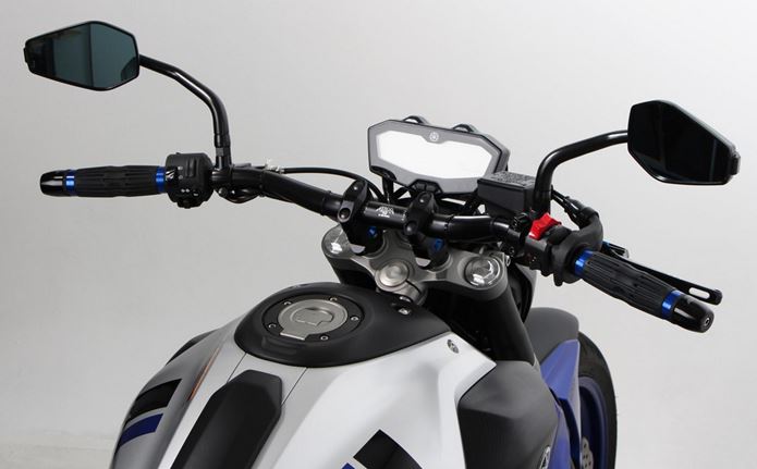 yamaha mt 07 2018 guidão e painel