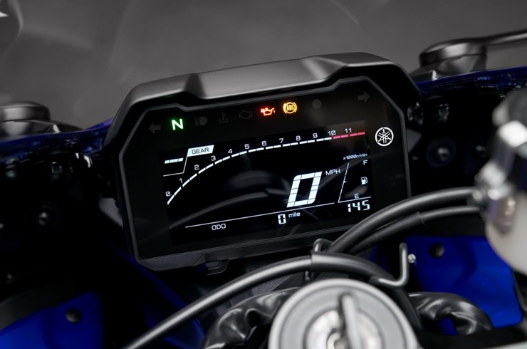 yamaha r7 2022 painel digital