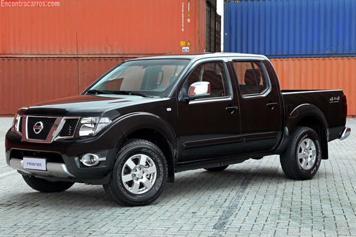 Nissan Frontier ganha edição Platinum por R$ 120.890 1