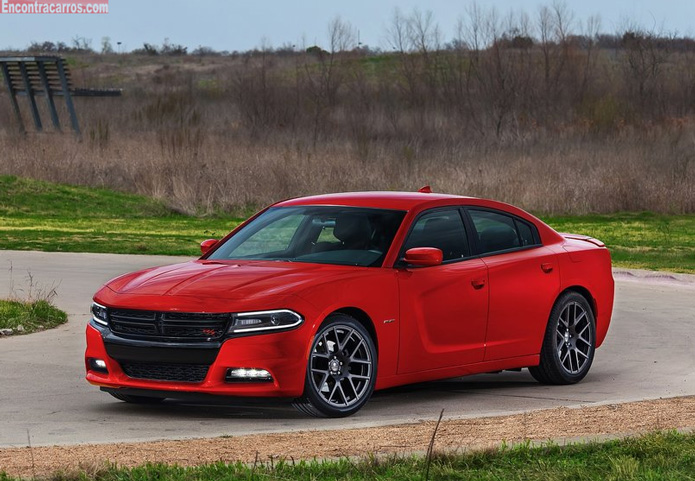 Dodge mostra em Nova York os novos Charger e Challenger 2015 1