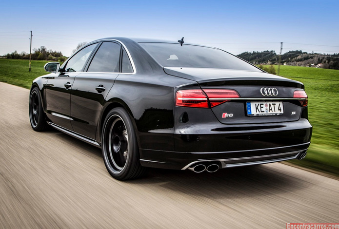 Tuning: Audi S8 despeja 640 cv após preparação da ABT 1