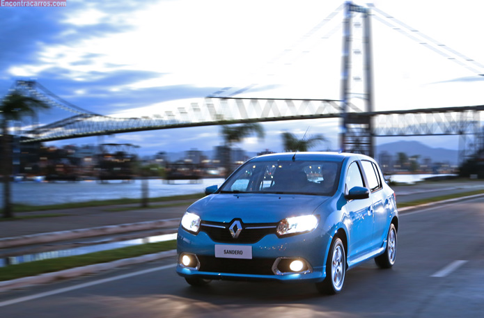 Nova geração do Renault Sandero chega custando entre R$ 29.890 a R$ 42.390 1