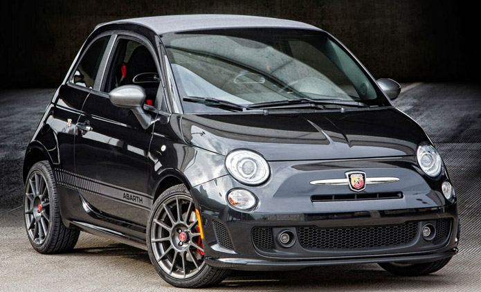 Fiat 500 Abarth - Versão apimentada do Cinquecento chega ao Brasil por R$ 79,300 1