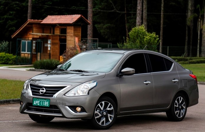 Nissan anuncia câmbio automático CVT para o Versa e March 1