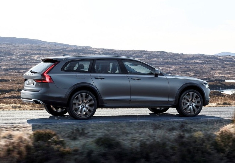 volvo v90 cross country