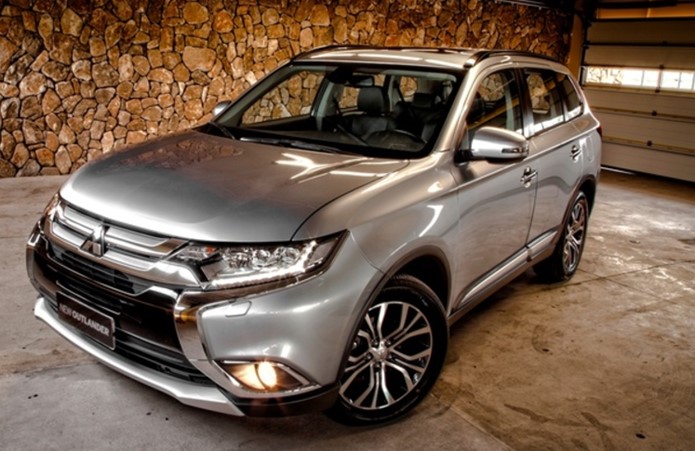 mitsubishi new outlander 2018