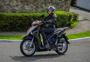 Home 1 honda sh 150i dlx 2018