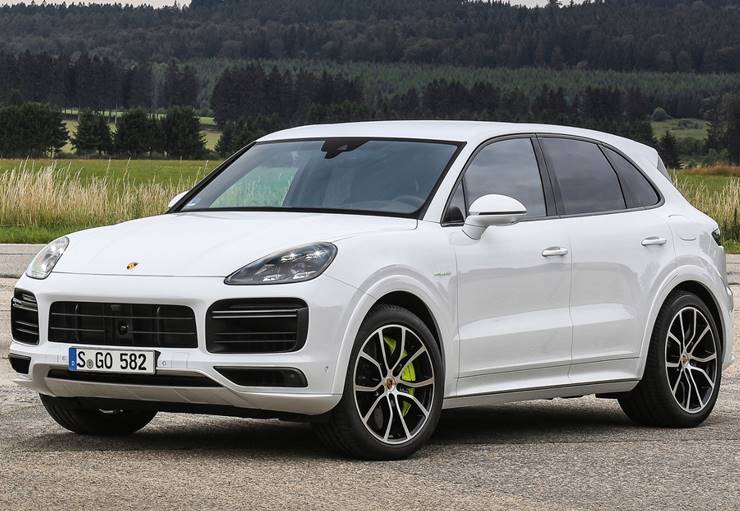 porsche cayenne 2021