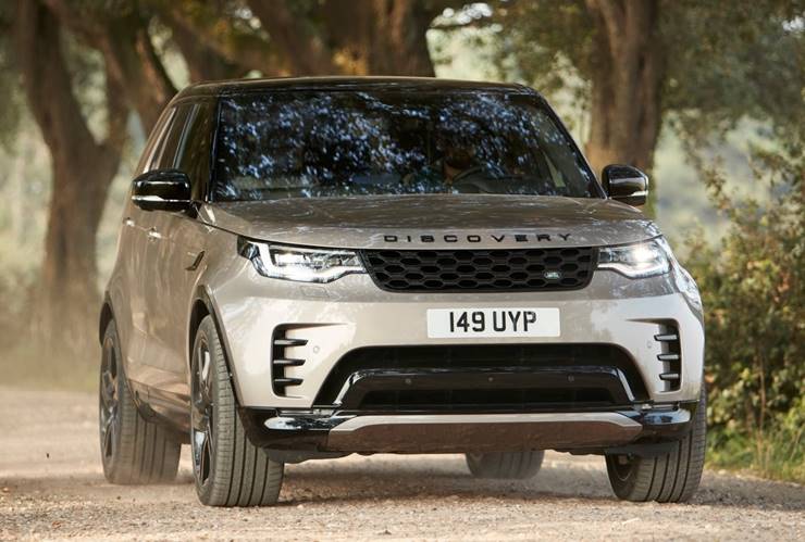 Land Rover Discovery 2022 Traz visual atualizado