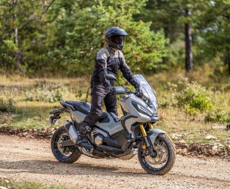Honda X-ADV 2022 - A scooter de 750 cc da Honda é renovada e fica ainda