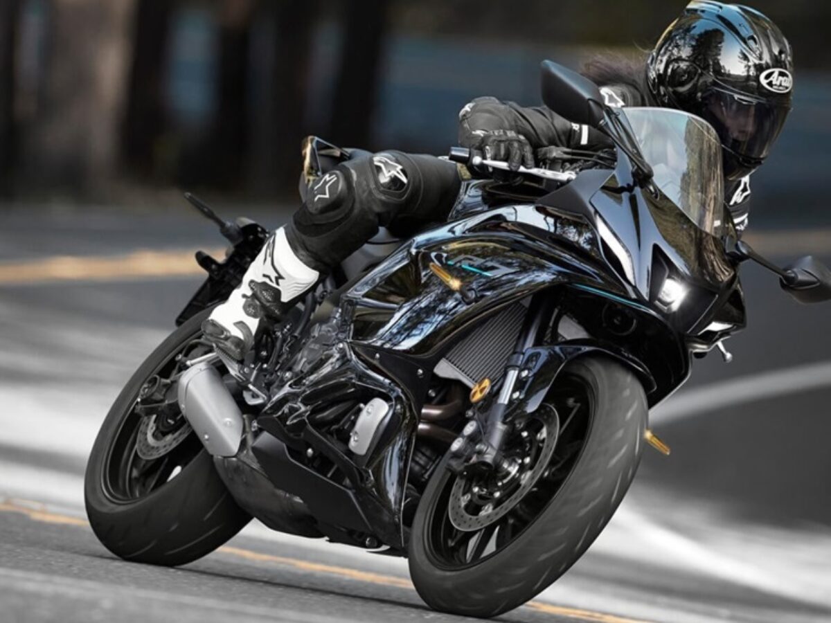 yamaha-r7-2022-1200x900.jpg