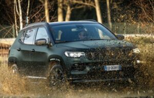 Home 1 jeep compass 4xe híbrido