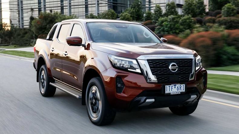 nissan frontier 2023