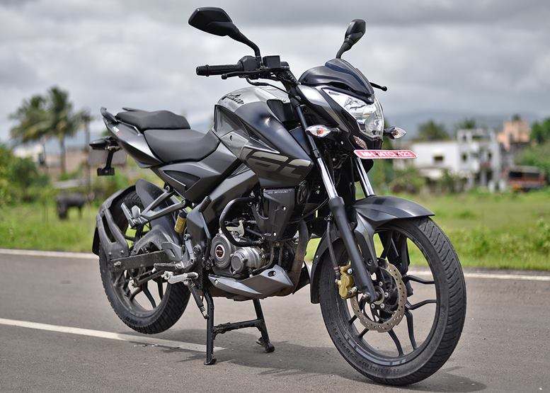 bajaj dominar 160 2023