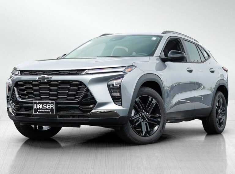 Novo Chevrolet Tracker 2026 é flagrado pela primeira vez - Encontracarros