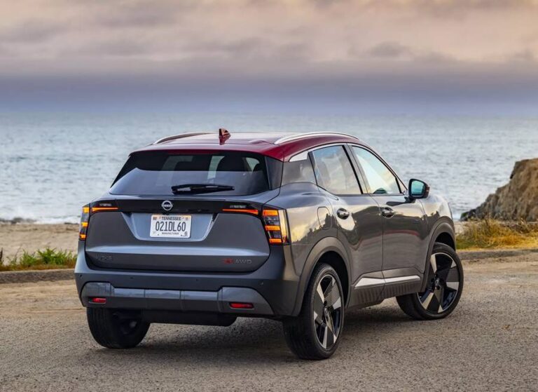2026 Nissan Kicks Side Profile UAE