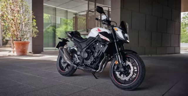 nova Honda Hornet 2025