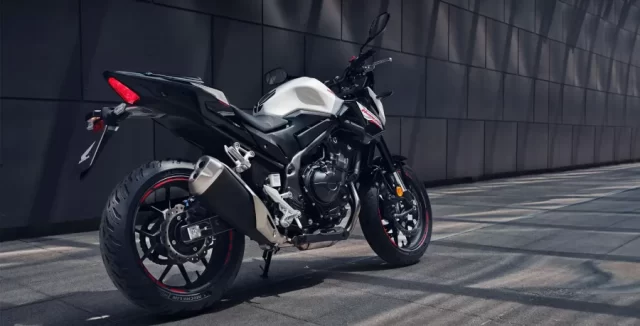 Honda CB 500 Hornet 2025