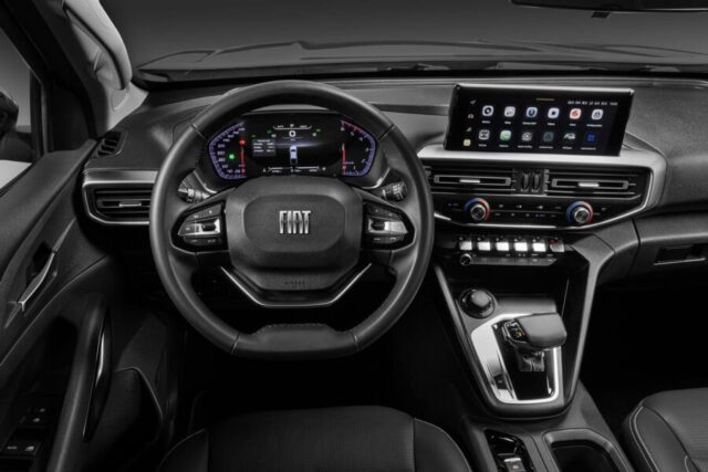 Fiat Titano 2026 interior