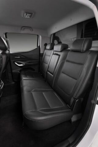 Fiat Titano 2026 interior banco traseiro