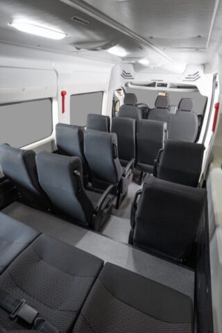 Fiat Ducato 2026 Minibus interior passageiro bancos