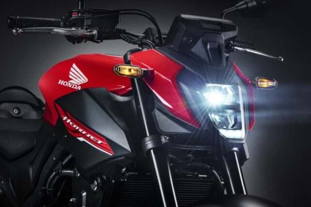 Honda CB 500 Hornet farol