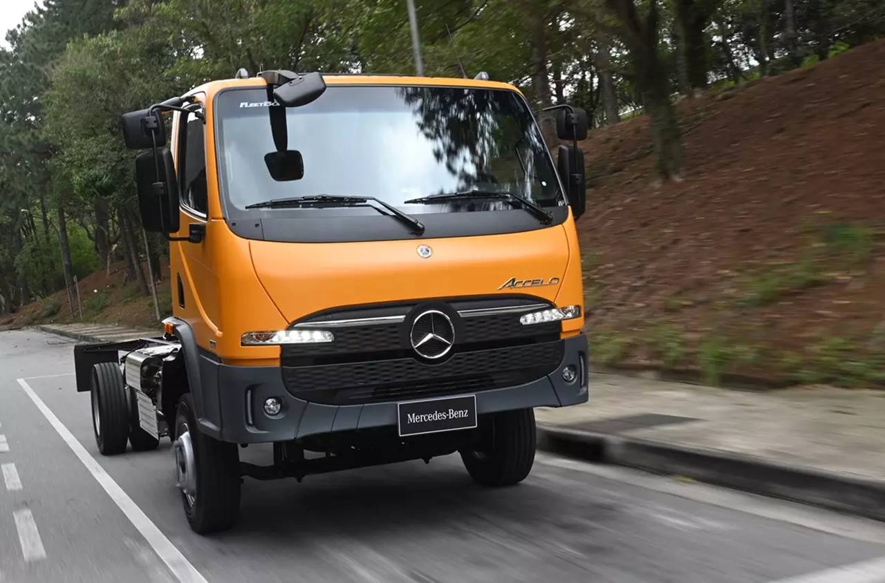 novo mercedes accelo 2026