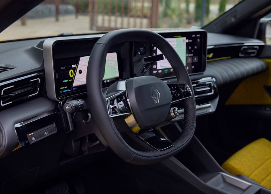 Renault 5 E-Tech interior