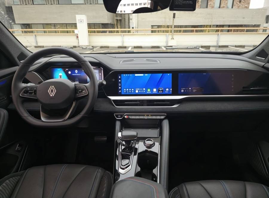 interior renault grand koleos 2026