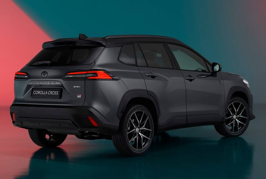 toyota corolla cross gr sport 2026