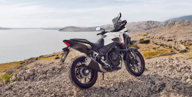 Honda NX 500 2025