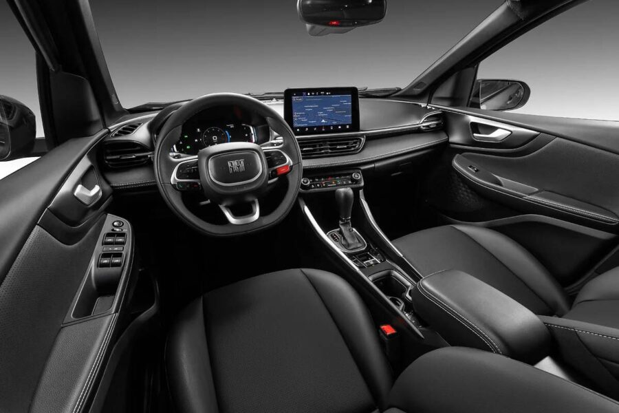 Fiat Fastback 2026: Novo visual, mais tecnologia e versões híbridas para manter a liderança 3 fiat fastback 2026 interior