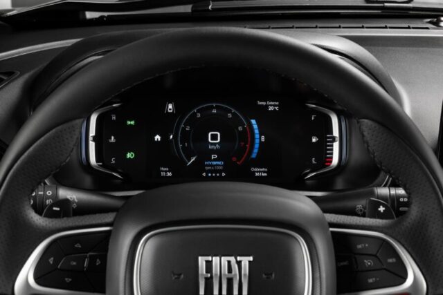 Fiat Fastback painel digital