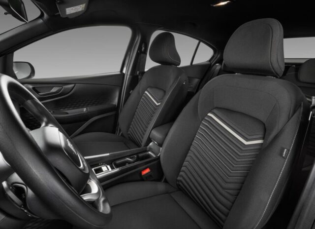 Fiat Fastback T200 2026 interior banco dianteiro