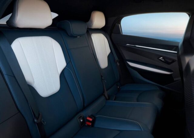 Alpine A390 interior banco traseiro