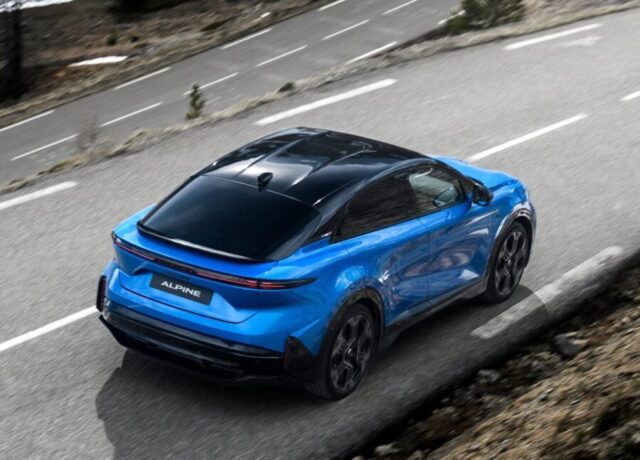 Alpine A390